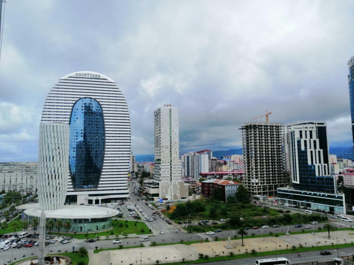 Orbi City Towers バトゥーミ エクステリア 写真