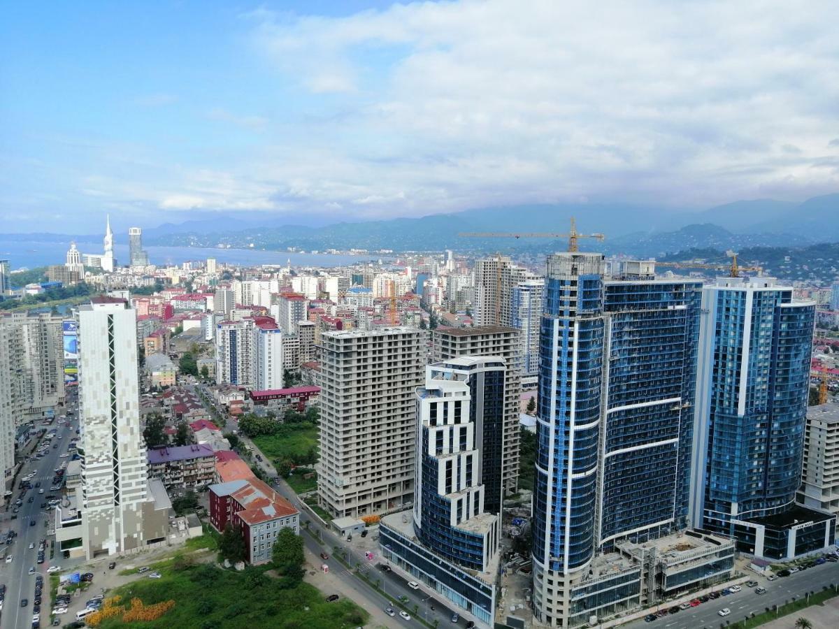 Orbi City Towers バトゥーミ エクステリア 写真